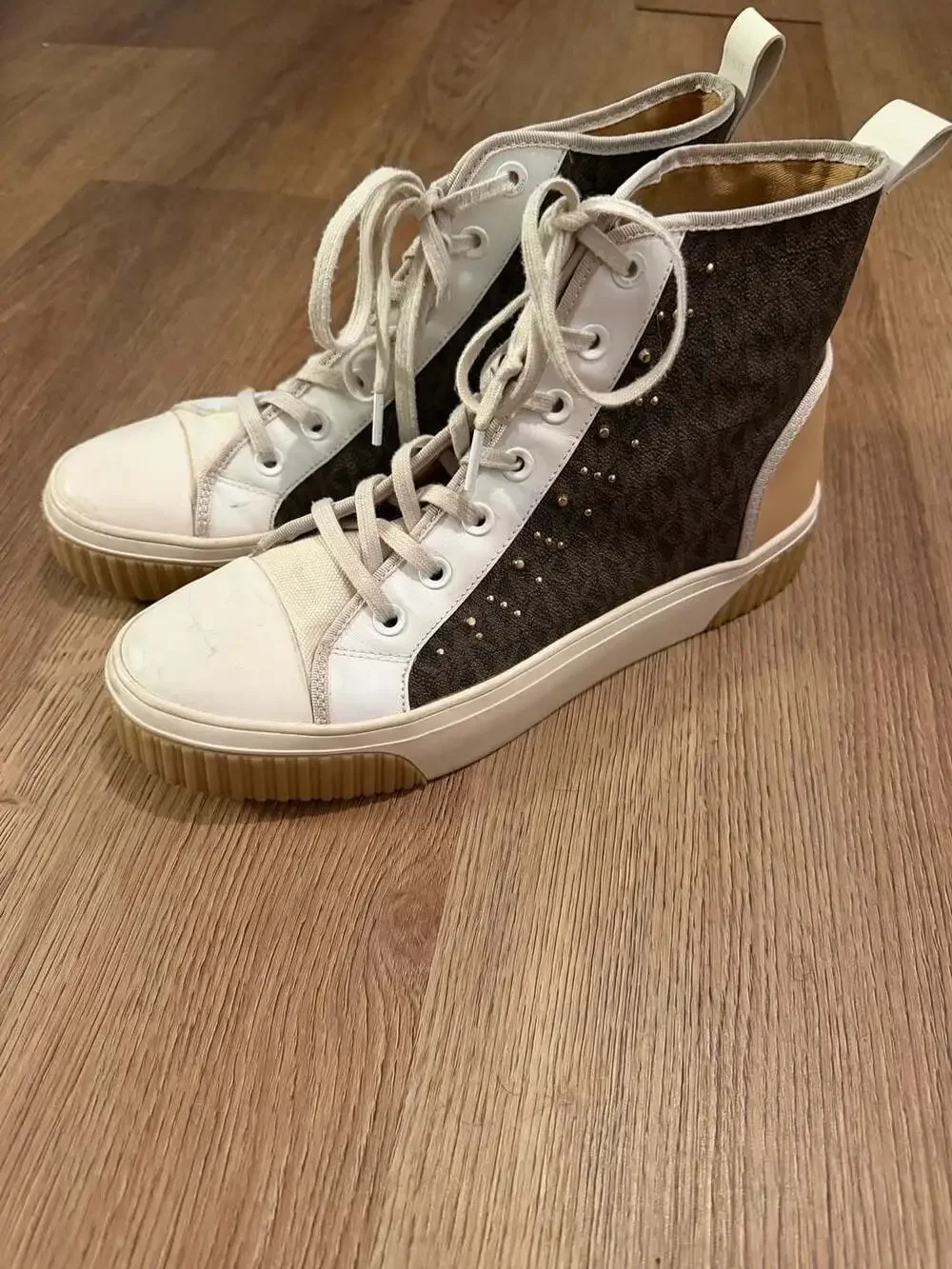 Michael Kors Logo Print High Top Sneakers Size 11M